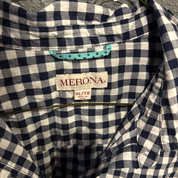 Merona Long Sleeve Button Down Shirt - Picture 2 of 4